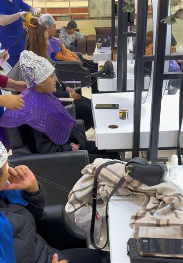 Facial House Kathmandu mall #foryou #creatorsearchinsights #kathmandumall #facialhouae #sushmamahara