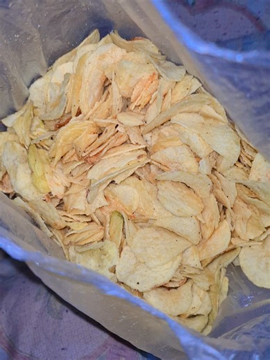 Crunch Time! Salt vs Wavy Lays Snack Comparison