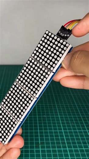 La Electrónica on Instagram: "Módulo de matriz LED 32x8 MAX7219: Este letrero puede mostrar cualquier texto a tu gusto | #LaElectronicaGT #Arduino #LED"