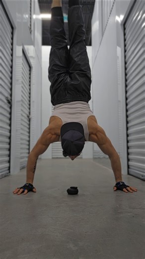 Upside Down Breakfast Challenge Gone Wrong #calisthenics #extreme #fyp