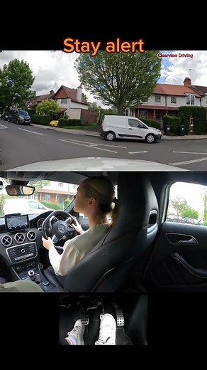 5.7K views · 58 reactions | Always plan for oncoming traffic #driving #lesson #learner #hazard #meeting #traffic #london #roads | Cleaving driving | Facebook