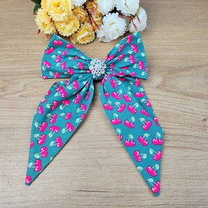 91K views · 1K reactions | How about making a cute bow from cotton floral fabric? #diy #sewing #handmade | Knitting | Facebook