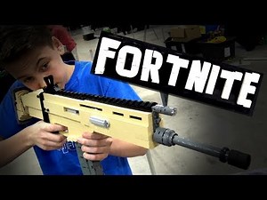 Fortnite SCAR Assault Rifle in LEGO | Brickworld Chicago 2018