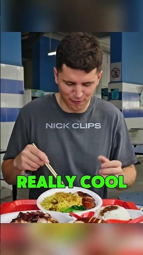 Nick Tried a Cheap🇸🇬Michelin-Star Street Food Stall🔥‪@NickDiGiovanni‬ #foodshorts