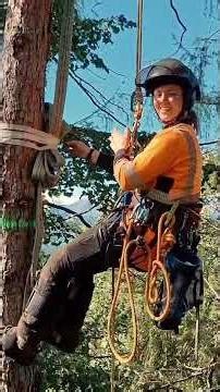 This Is Next Level Tree Work 🚁 Helicopter rigging training