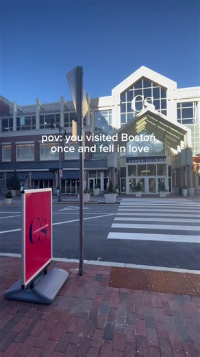 From historic streets to harbor views, Boston has a way of turning every stroll into a love story. Experience it for yourself—book your stay at Hyatt Regency Boston Cambridge today. | Hyatt Regency Boston Cambridge