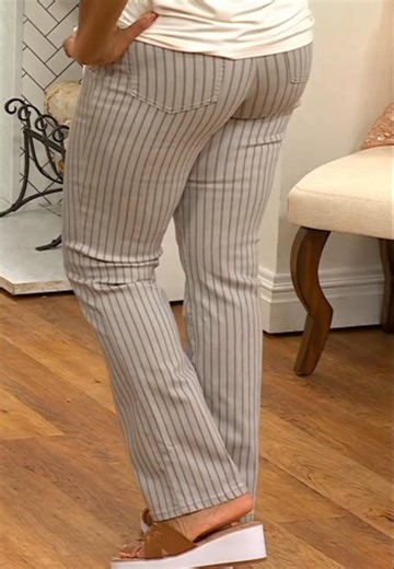 QVC model Gabrielle model jeans 10