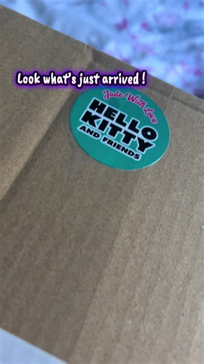 Hello Kitty Surprise Mystery Box Unveiling