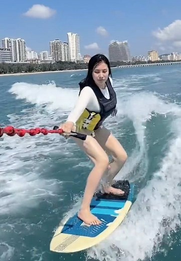 尾波冲浪教学：掌握技巧和要点