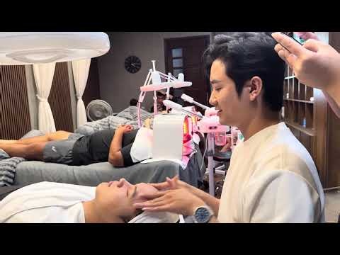 Exfoliating facial massage for my older sister | Loan Nguyen Acne Treatment Official
