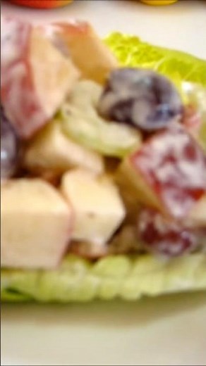 Classic WALDORF SALAD 😋 So YUMMY 😍 #food #fruit #homemade #recipe #tutorial