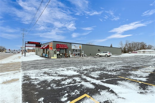1700 W Wisconsin Ave, Appleton, WI 54914 - Retail for Sale | LoopNet