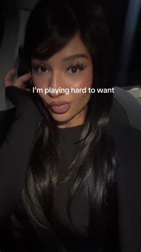 Someone comment the Debbie Ryan bangs photo | im playing hard to want