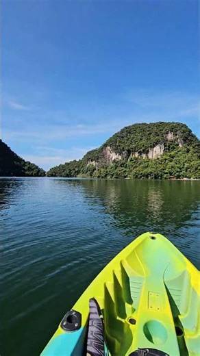 The legend of the Pregnant Maiden Island meets paradise in Malaysia#tourismmalaysia #Langkawi.