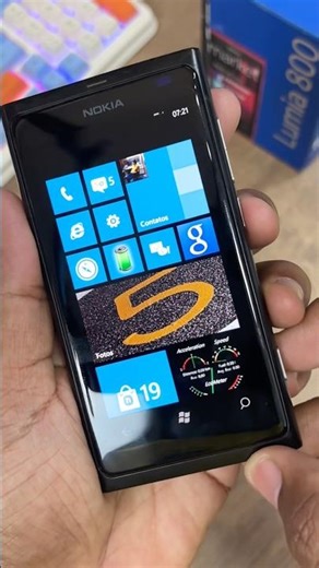Nokia Lumia 800 (2012) #windows