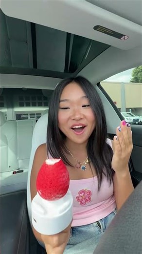 Visual Therapy: The Crimson Strawberry 🍓✨