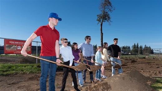 Oregon school district to spend $7M instead of $17.5M on new building