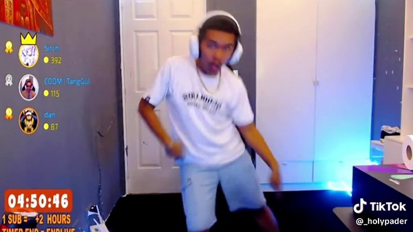 ¡Mi emote favorito en COD Mobile! 😆