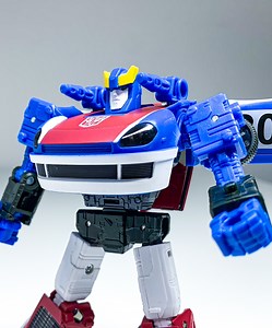 31K views · 577 reactions | Transformers Earthrise Smokescreen: A High-Speed Hero in Action! #Transformers #Earthrise #Smokescreen #TransformersToys #Autobots #TransformerAction #ToyUnboxing #TransformersCollectors #SmokescreenAction #TransformersFans #EarthriseSmokescreen #TransformersVideo #ToyPhotography #TransformersUniverse #AutobotHero #TransformersLife | Chopper’s Toys | Facebook