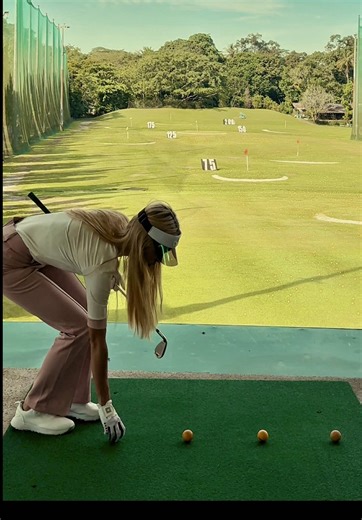 Challenge accepted 🫡 . . . #golfsg #golfgirl #golfswing