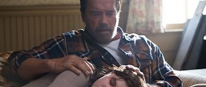 'Maggie' Trailer: Arnold Schwarzenegger Loves His Zombie Daughter - SlashFilm