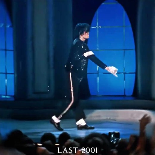 Michael Jackson Moonwalk First vs Last ? | Michael jackson edit | 4K | #michaeljackson