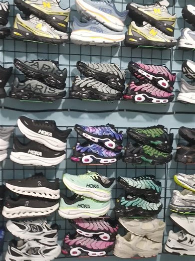 Awe Shoes Homestore: Sepatu Branded Cakung