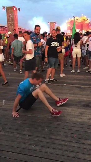 212K views · 1.3K reactions | The table! #festivals #tomorrowland #crazydancemoves | Nathan's Crazy Dance Moves | Facebook