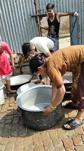 nokar sasta 😜#vlog #minni #shorts