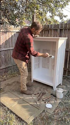 Don’t Throw Away Your Old Cabinet… Build This Bird Cage 🦜 #garden #diy