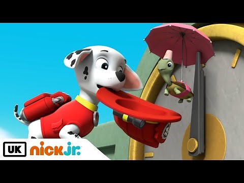 PAW Patrol | Strong Winds Carry The Mini Patrol Up High! | Nick Jr. UK