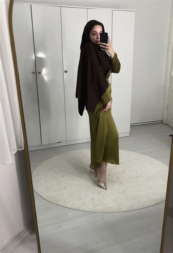 Akay Güneş: Modanisa outfit ideas and styling