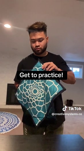 Part 2: Make your own flowstar! • • • • • #diy #sewing #sewingideas #diyproject #tutorial #thrifted #fyp