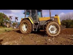 Labour et semis de blé/ Renault 110.54/ Valtra t154