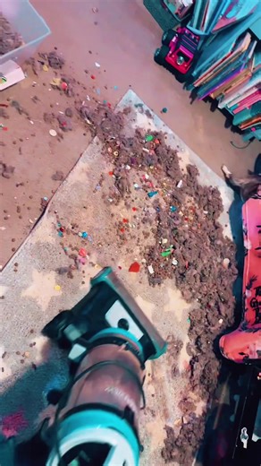 Enjoy Muffled BISSEL Crunch Sounds for Relaxation