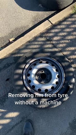 How to remove a rim from a tyre without a machine #hacks #diy #lifehack #automotive #motors #diesel #mindfulness #like #follow #love