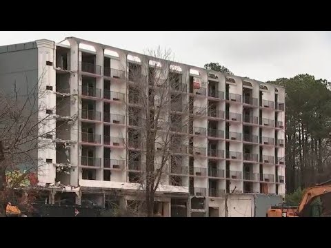 Crews demolish hotel as part of revitalization effort on Fulton Industrial Boulevard