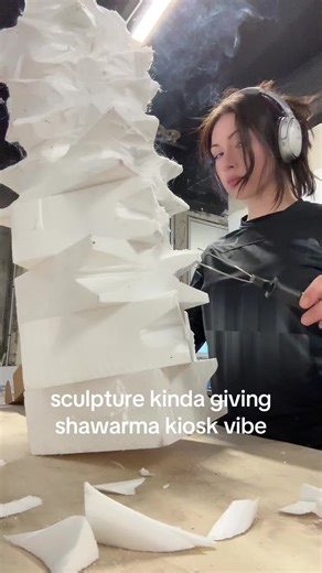 Shawarma Kiosk Vibes in Roblox