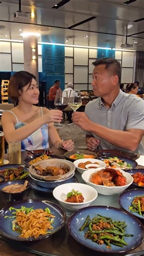 You Must Try This Eat All You Can Order Chinese Buffet