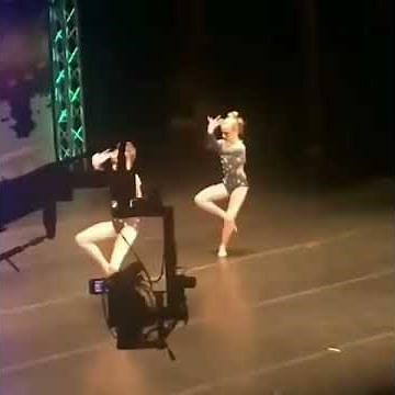 Dance Moms Season 8 Episode 3 - Gemini (Savannah Kristch and Sarah Georgiana)