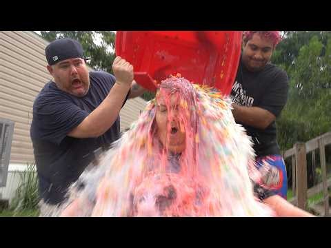 THE ICE BUCKET CHALLENGE PRANK!