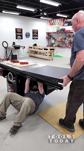 Setting up SawStop ICS 5hp Table Saw - Easy Assembly Instructions