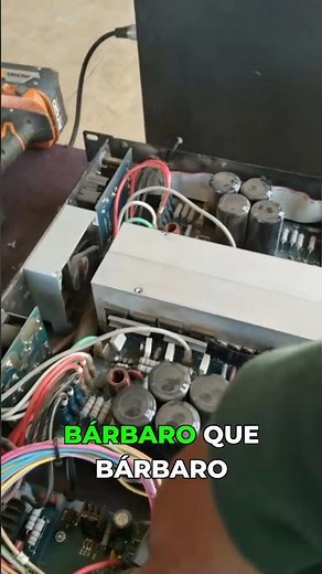 This is how you clean a professional QSC amplifier! #amplifier #cleaning #audio