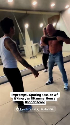 In LA for the huge Smashing Machine movie premiere tonight. Ran in to the Young King @kingryan he immediately locked up with me & I was very impressed by his size & strength … it turned into a 30 minute wrestling clinic. He kept saying “teach me more” & then he asked me what’s up with this guy @sugasean what chance does he have against me in boxing Coleman ? I said not much … he corrected me … “None!” I like him if he stays focused, he should be World Champ soon #soberiscool #carnivordiet #ninea