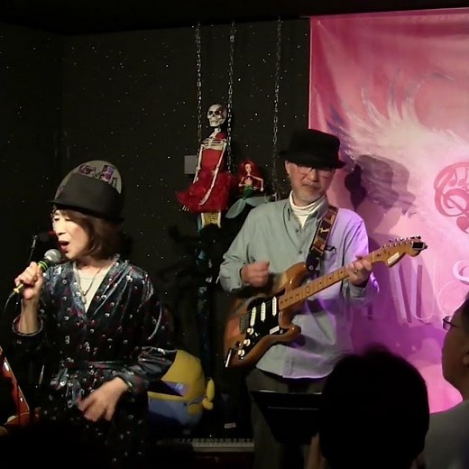 懐かしすぎる昭和ヒット曲／恋の季節／ピンキーとキラーズ(cover) #shorts #歌ってみた #ギター #resonate ＃関西ライブ＃フル動画あり