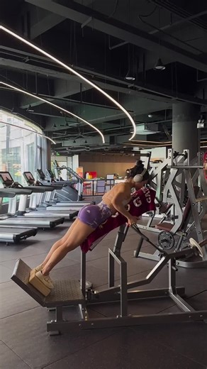 Back Day Power 🔥💪 #explorepage✨ #fypシ゚viral🖤tiktok #GymMotivation #GymGirl