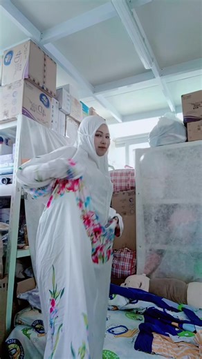 eh Yaampun Lom copot mekena drg lagu lsg shooting maaf GIHH 🙏#padahariini #fypシ゚🇭🇰❤️🇲🇨❤️