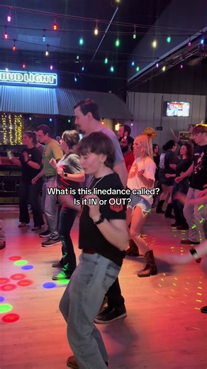 #creatorsearchinsights #Linedance #dancechallenge #danceforbeginners #linedancing NO HANDS Linedance you dance to this linedance?