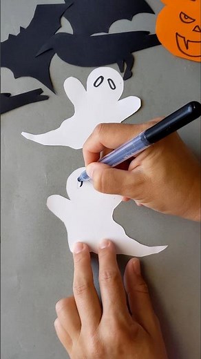 Easy DIY Paper Halloween Garland 🎃👻 | Fun Halloween Decorations for Kids & Adults