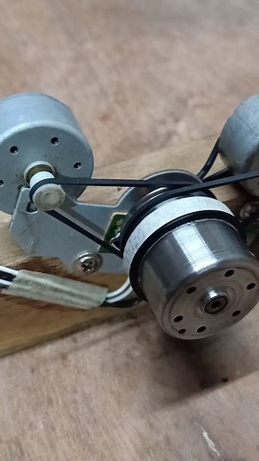 Science & Engineering | Smooth belt drive DC to AC converter dc Motor #electronics #electrician #electrical #tech #techno #technology #engineering #engineer... | Instagram